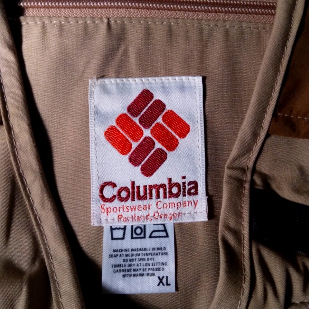 Columbia vest. - Picture 5 of 5